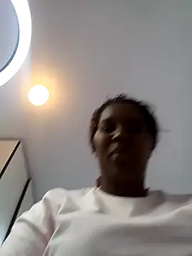 Snapshot of stripqueenx2 chatting on December 2024 12:49:01 PM stripqueenx2 online show from December 2024 12:49:01 PM