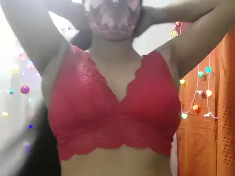 Snapshot of Chitrani- chatting on January 2026 05:27:02 PM Chitrani- online show from January 2026 05:27:02 PM