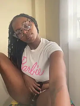 Snapshot of Wzz__ chatting on November 2025 05:40:01 AM Wzz online show from November 2025 05:40:01 AM