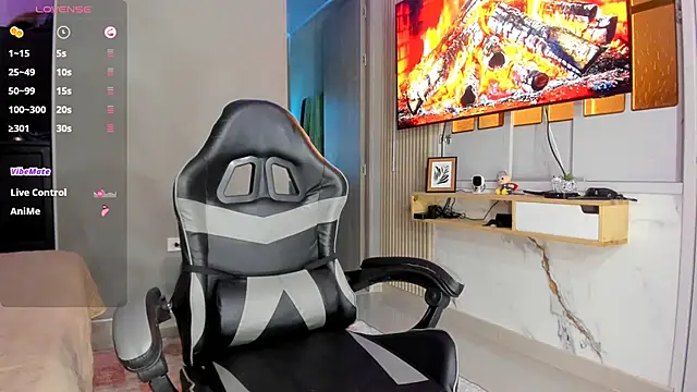 sexyhotblackebony online show from January 2026 02:30:01 PM