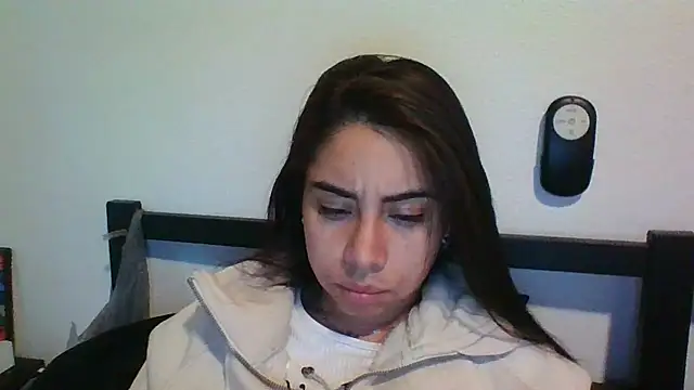 Snapshot of catrinasexy19 chatting on February 2025 07:03:01 PM catrinasexy19 online show from February 2025 07:03:01 PM