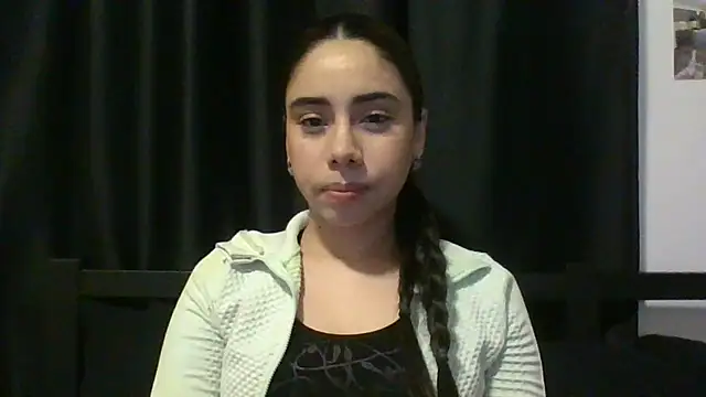 Snapshot of catrinasexy19 chatting on March 2025 01:23:01 AM catrinasexy19 online show from March 2025 01:23:01 AM