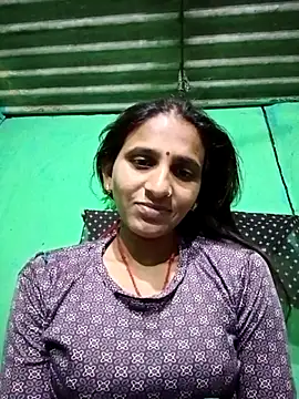 Baby  Shreya online show from December 2025 06:37:02 PM