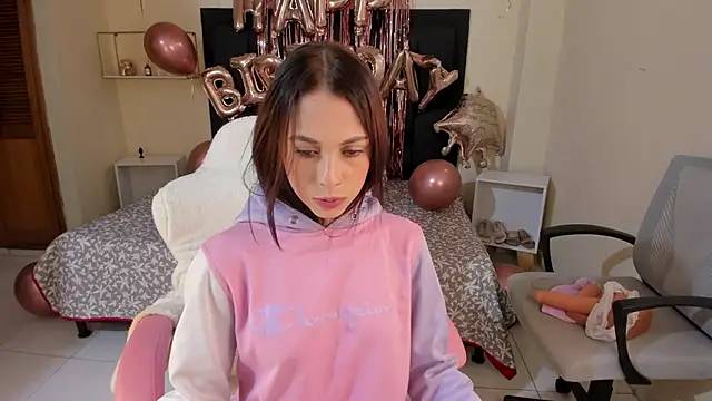 Snapshot of shanakendal2 chatting on February 2025 07:38:02 PM shanakendal2 online show from February 2025 07:38:02 PM