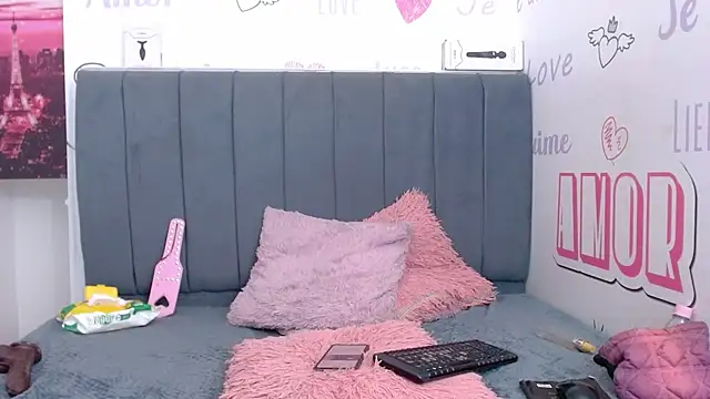 Snapshot of KilyetVera3x chatting on February 2025 06:51:02 AM KilyetVera3x online show from February 2025 06:51:02 AM