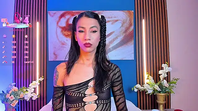 sofiaa grey  online show from September 2025 01:43:02 PM