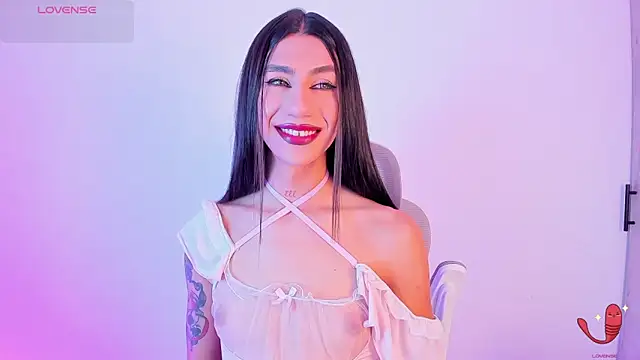 sofiaa grey  online show from November 2025 04:32:02 PM