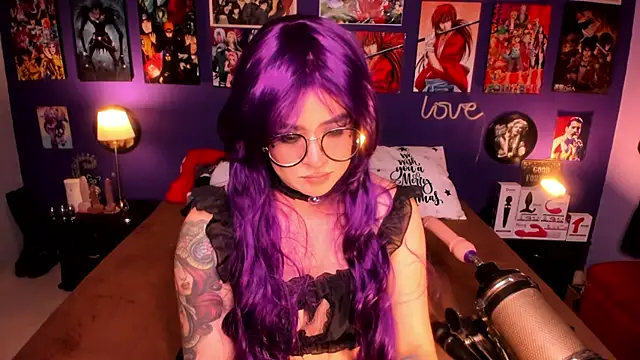 anne cross online show from December 2024 04:34:01 AM