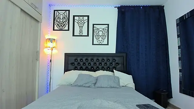 Snapshot of Scarlett_Steelee chatting on December 2024 02:10:02 AM Scarlett Steelee online show from December 2024 02:10:02 AM