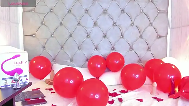 leigh-angels online show from February 2025 12:26:01 AM