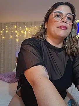 Juliietha servas online show from May 2026 12:16:02 AM