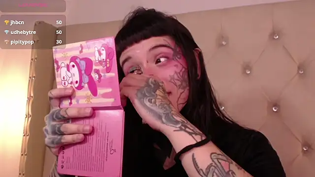 SylveonFox online show from December 2024 04:06:01 PM