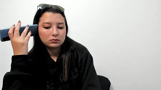 cami-01 online show from October 2025 08:40:02 PM