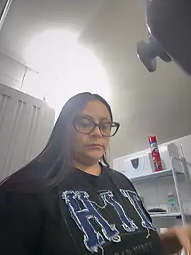 Sol biglips online show from December 2024 12:12:02 PM