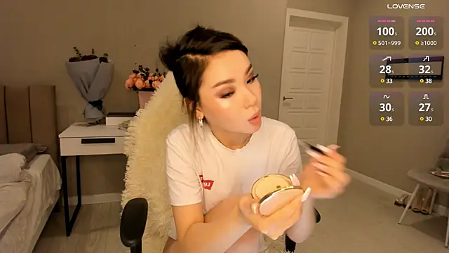 aya shy online show from December 2024 09:24:01 AM