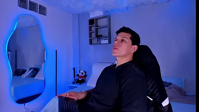 MarcoSullivan online show from November 2025 01:44:02 PM