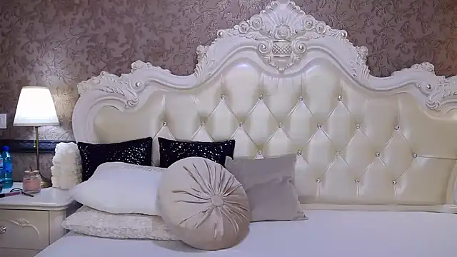 OliveWilson online show from January 2025 07:30:01 AM