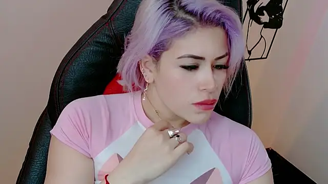 Natalia Montoya online show from March 2026 04:31:01 PM