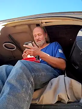 FloppyPickle4u online show from February 2025 04:00:02 PM