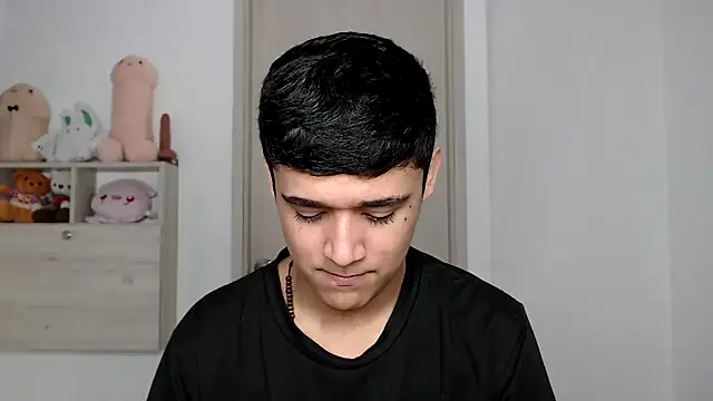 kaiine190 online show from December 2025 08:36:02 PM