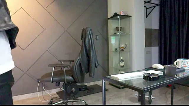 mattmasterss online show from January 2025 03:34:02 AM