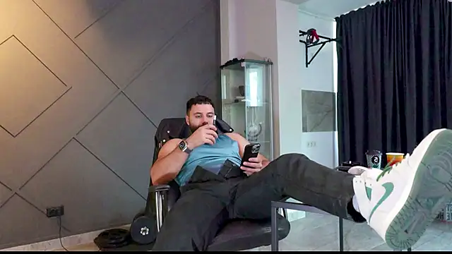 mattmasterss online show from January 2025 09:45:02 AM