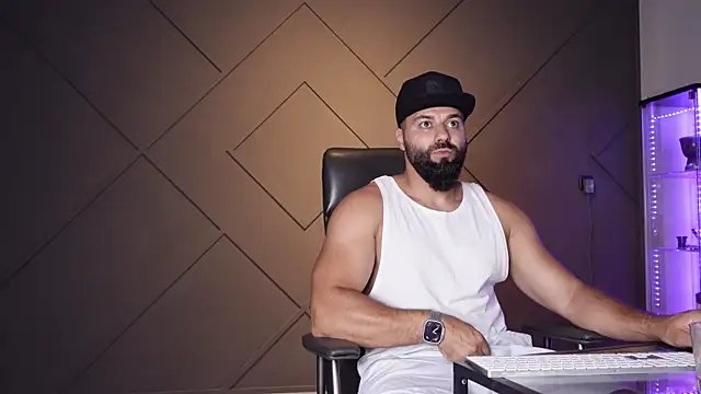 mattmasterss online show from June 2026 11:24:01 PM
