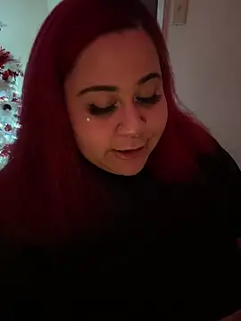 Juicyjordie online show from December 2024 05:18:02 AM