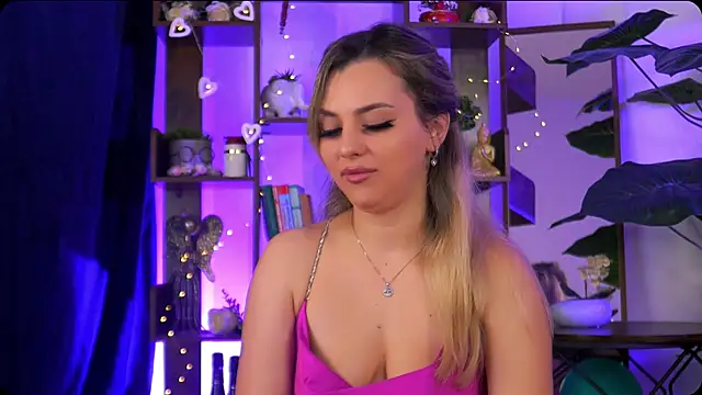 Snapshot of Bailey_Evans chatting on October 2025 03:39:02 AM Bailey Evans online show from October 2025 03:39:02 AM