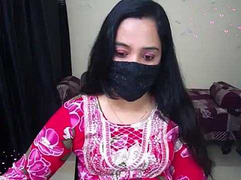 Arushisingh8888 online show from March 2026 04:24:02 PM