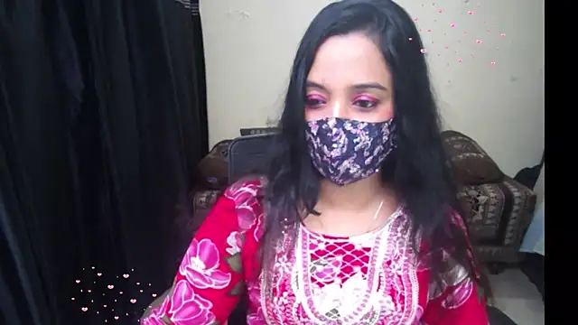 Arushisingh8888 online show from June 2026 02:07:02 PM