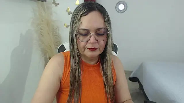 Snapshot of samy_vsn chatting on March 2026 04:20:01 PM samy vsn online show from March 2026 04:20:01 PM