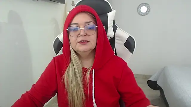 Snapshot of samy_vsn chatting on May 2026 06:02:02 PM samy vsn online show from May 2026 06:02:02 PM