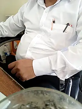 Hot-man39 online show from September 2025 06:49:01 AM