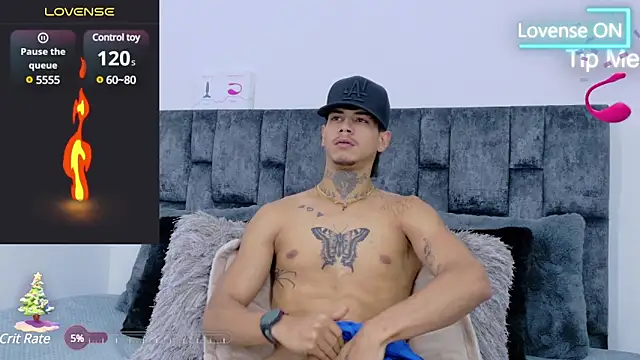 JAYCOB00 online show from December 2024 09:09:02 PM