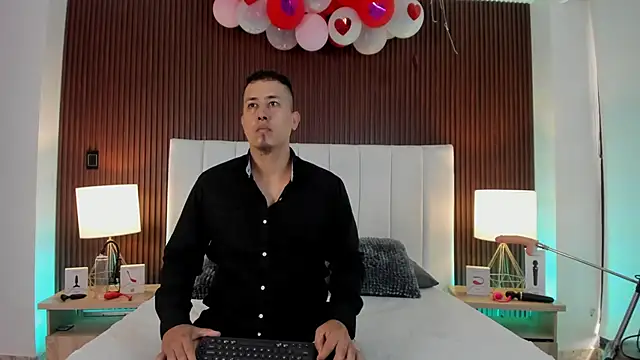 Snapshot of Liana_Asaff chatting on February 2025 07:21:01 PM Liana Asaff online show from February 2025 07:21:01 PM