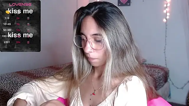 MitchWilson1 online show from October 2025 10:27:02 PM