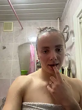 AlisaKissss online show from January 2026 08:05:02 AM