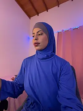 JannaNader12 online show from June 2026 10:40:02 PM