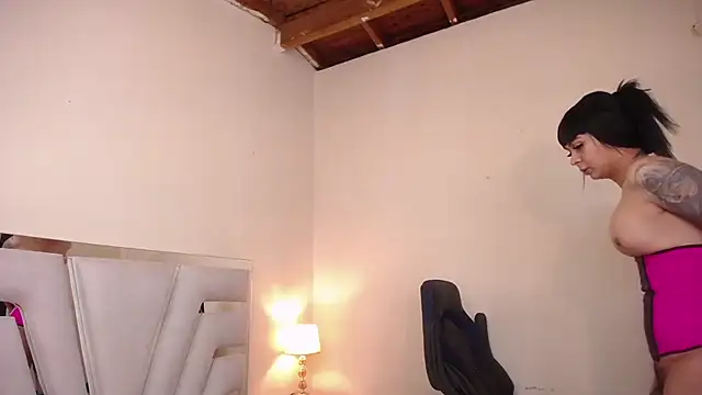 Exotic  XXX online show from February 2026 08:38:02 PM