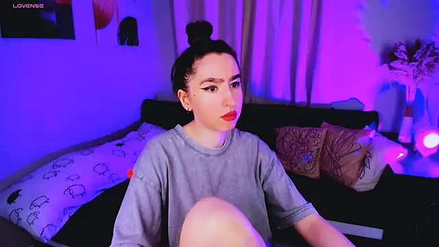 Lily xBabe online show from September 2025 07:32:02 AM