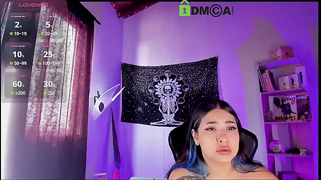 sweetcoralinee online show from January 2026 02:44:01 PM