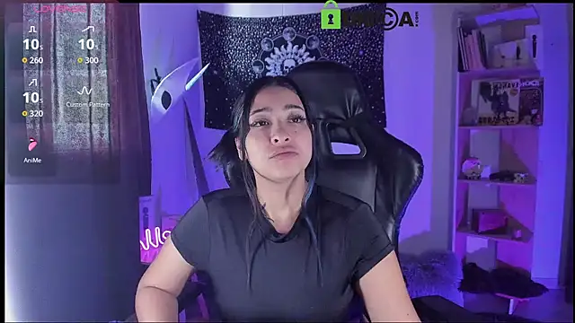 sweetcoralinee online show from January 2026 02:43:02 PM