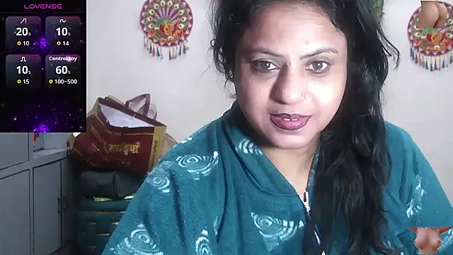 Snapshot of Sexy_komolika chatting on December 2025 02:19:01 AM Sexy komolika online show from December 2025 02:19:01 AM