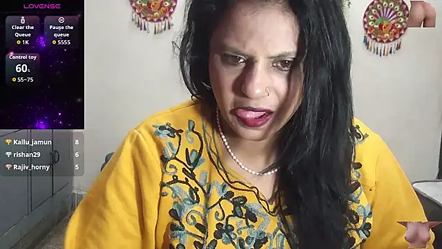 Snapshot of Sexy_komolika chatting on January 2026 03:42:02 AM Sexy komolika online show from January 2026 03:42:02 AM