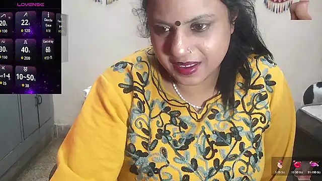 Snapshot of Sexy_komolika chatting on January 2026 03:59:01 PM Sexy komolika online show from January 2026 03:59:01 PM