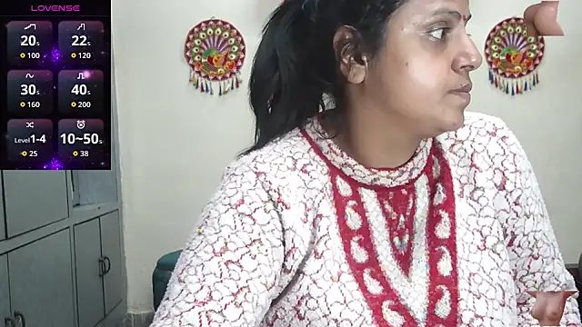 Snapshot of Sexy_komolika chatting on February 2026 03:52:02 PM Sexy komolika online show from February 2026 03:52:02 PM