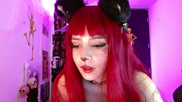 Kind Scarlett online show from October 2025 06:45:02 AM