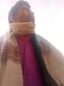 Snapshot of S_ROCKSTAR chatting on January 2026 01:32:01 AM S ROCKSTAR online show from January 2026 01:32:01 AM