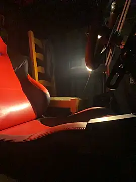 Snapshot of Flouflolutin chatting on November 2025 08:52:02 PM Flouflolutin online show from November 2025 08:52:02 PM